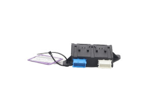 Boitier de centralisation pour CITROEN C4 SPACETOURER Boitier de centralisation pour CITROEN C4 SPACETOURER