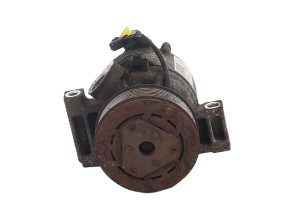 Compresseur clim pour RENAULT TWINGO 3 Compresseur clim pour RENAULT TWINGO 3