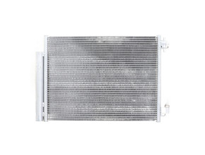Condenseur de clim pour RENAULT CLIO 4 PHASE 1 BREAK Condenseur de clim pour RENAULT CLIO 4 PHASE 1 BREAK