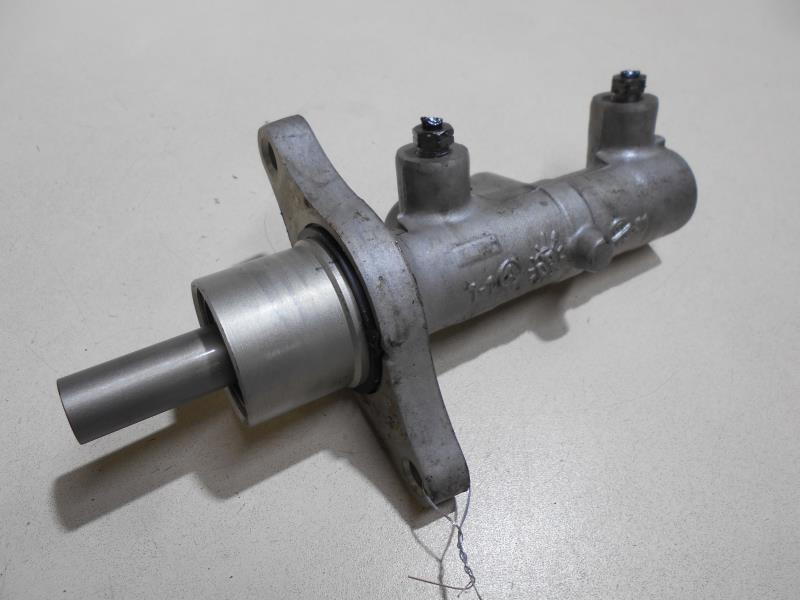 Maitre cylindre (freinage) pour PEUGEOT EXPERT 2