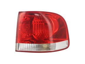 Feu arriere principal droit (feux) pour VOLKSWAGEN TOUAREG 1 PHASE 1 Feu arriere principal droit (feux) pour VOLKSWAGEN TOUAREG 1 PHASE 1