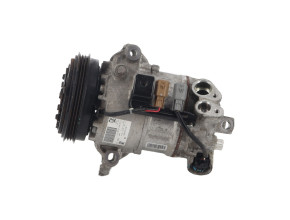 Compresseur clim pour RENAULT TWINGO 3 Compresseur clim pour RENAULT TWINGO 3