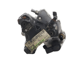 Pompe à injection pour MERCEDES CLASSE CLS 218 PHASE 1 Pompe à injection pour MERCEDES CLASSE CLS 218 PHASE 1