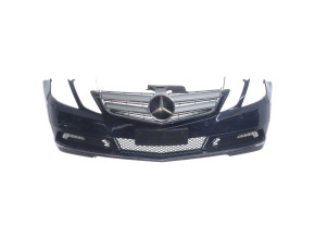 Pare choc avant pour MERCEDES CLASSE E 207 PHASE 1 COUPE Pare choc avant pour MERCEDES CLASSE E 207 PHASE 1 COUPE