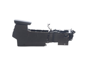 Console central (interieur plastique) pour RENAULT ARKANA Console central (interieur plastique) pour RENAULT ARKANA