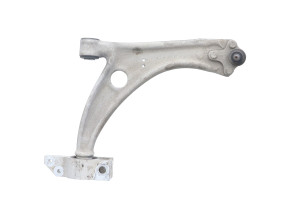 Triangle avant droit pour AUDI Q3 1 PHASE 2 Triangle avant droit pour AUDI Q3 1 PHASE 2