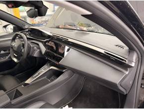Planche de bord complete pour PEUGEOT 408 Planche de bord complete pour PEUGEOT 408