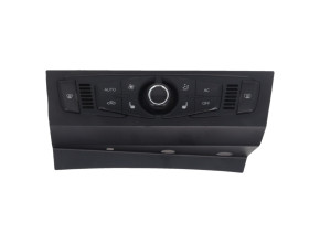 Commande chauffage pour AUDI A4 3 AVANT PHASE 1 BREAK Commande chauffage pour AUDI A4 3 AVANT PHASE 1 BREAK