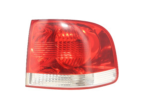 Feu arriere principal droit (feux) pour VOLKSWAGEN TOUAREG 1 PHASE 1 Feu arriere principal droit (feux) pour VOLKSWAGEN TOUAREG 1 PHASE 1
