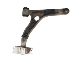 Triangle avant droit pour MERCEDES CLASSE CLA 117 Triangle avant droit pour MERCEDES CLASSE CLA 117