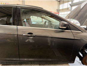 Porte avant droit pour FORD FOCUS 3 PHASE 2 Porte avant droit pour FORD FOCUS 3 PHASE 2
