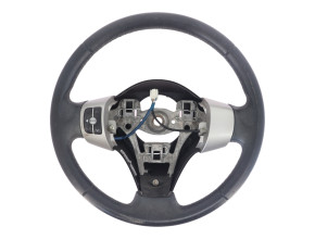 Volant pour TOYOTA YARIS 2 PHASE 1 Volant pour TOYOTA YARIS 2 PHASE 1
