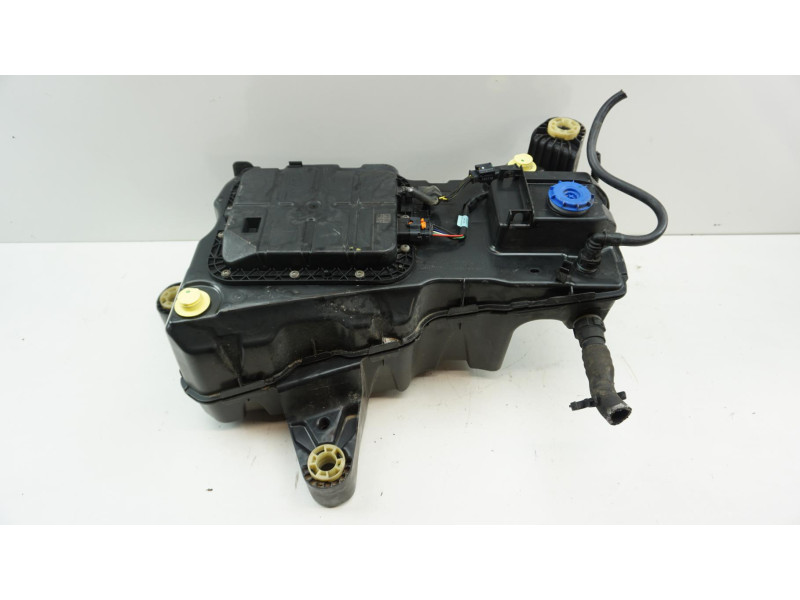 Réservoir AdBlue pour OPEL COMBO E