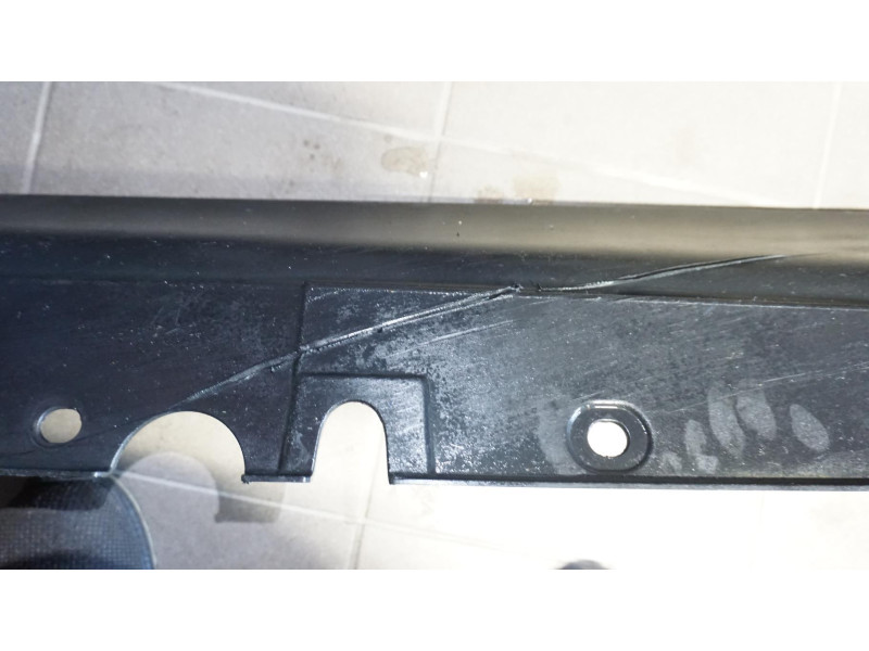 Bas de caisse gauche pour BMW X6 E71/E72 PHASE 1