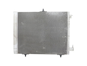 Condenseur de clim pour PEUGEOT 208 Condenseur de clim pour PEUGEOT 208