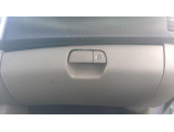 Boite a gants pour MITSUBISHI L 200 3
