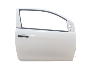 Porte avant droit pour TOYOTA AYGO 2 PHASE 2 Porte avant droit pour TOYOTA AYGO 2 PHASE 2