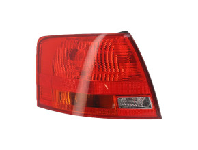 Feu arriere principal gauche (feux) pour AUDI A4 2 AVANT PHASE 2 BREAK Feu arriere principal gauche (feux) pour AUDI A4 2 AVANT PHASE 2 BREAK