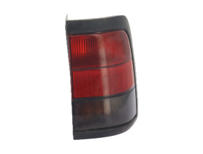 Feu arriere principal droit (feux) pour PEUGEOT 806 PHASE 2 Feu arriere principal droit (feux) pour PEUGEOT 806 PHASE 2