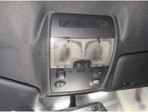Eclairage de plafonnier pour AUDI A4 2 AVANT PHASE 2 BREAK Eclairage de plafonnier pour AUDI A4 2 AVANT PHASE 2 BREAK