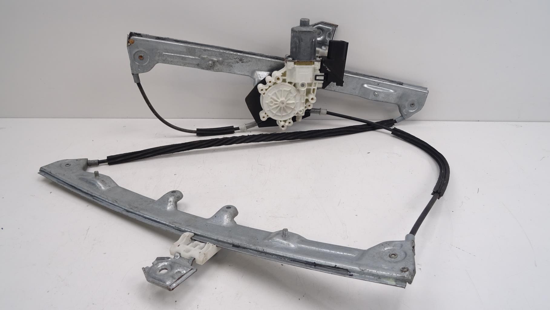 Lève-Vitre Électrique Avant Gauche Pour Mitsubishi Colt 3 Portes (2005-2012) - Compatibilité Vérifiée