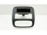 Facade autoradio pour RENAULT TRAFIC 3 COURT PHASE 1