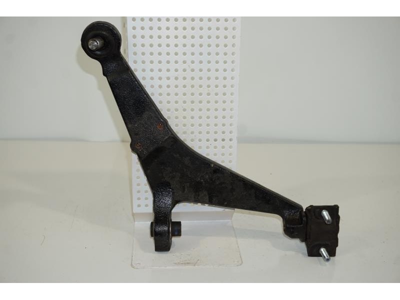 Triangle avant droit pour PEUGEOT 106 PHASE 1