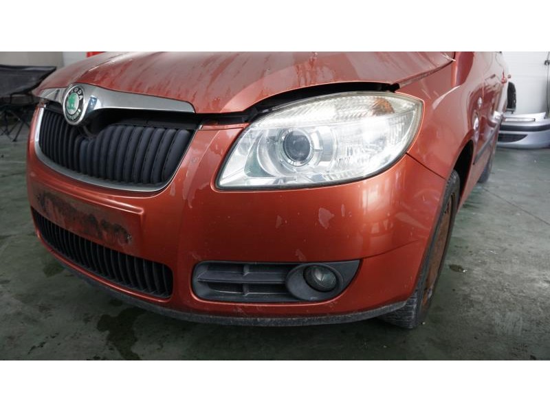 Pare choc avant pour SKODA FABIA II