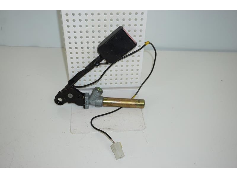 Attache ceinture avant gauche pour CITROEN BERLINGO 1 PHASE 2