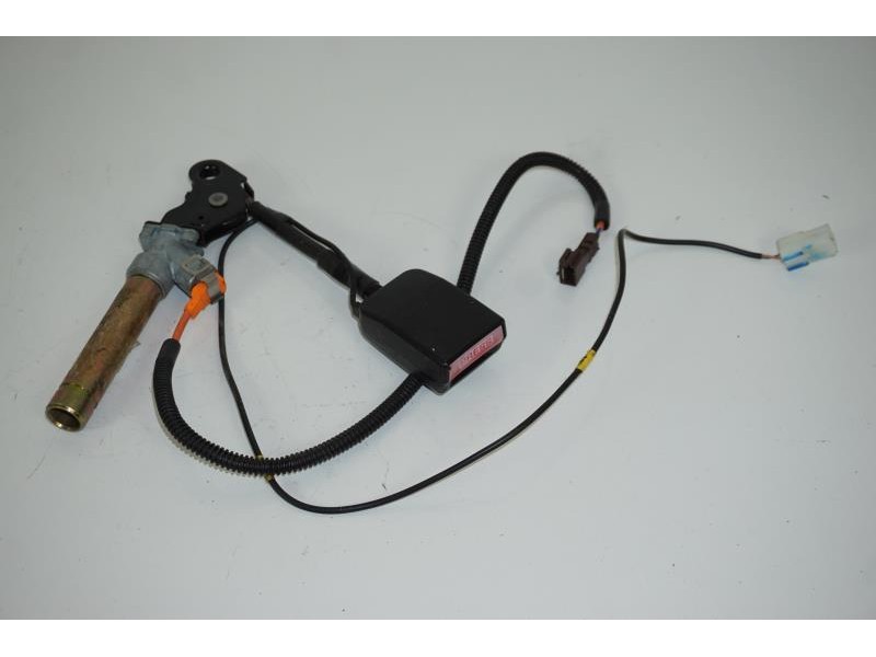 Attache ceinture avant gauche pour CITROEN BERLINGO 1 PHASE 2