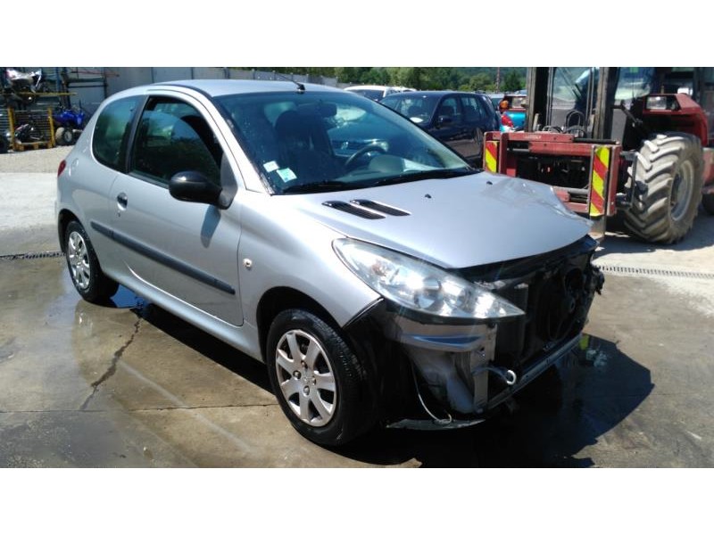 Pneu pour PEUGEOT 206+