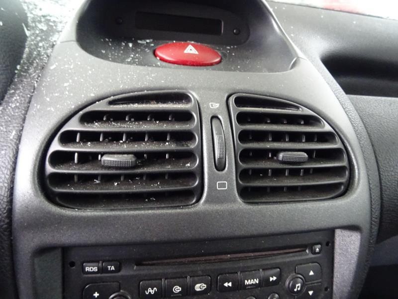 Aerateur tableau de bord pour PEUGEOT 206 SW