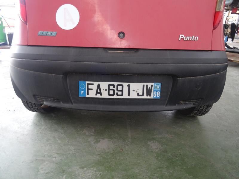 Pare choc arriere pour FIAT PUNTO 2 PHASE 1