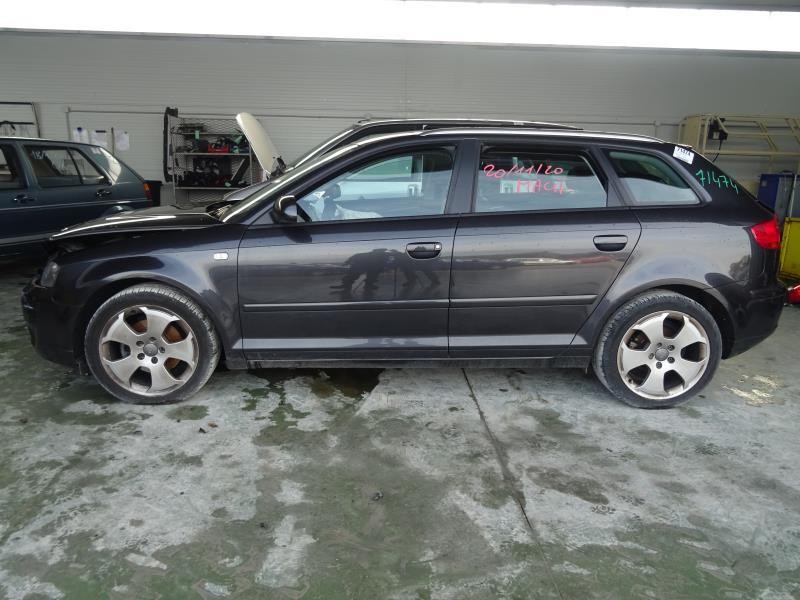 Boite a gants pour AUDI A3 (8P) SPORTBACK