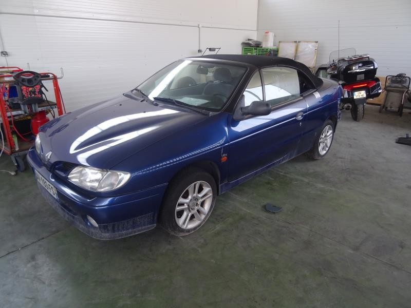 Siege avant gauche pour RENAULT MEGANE 1 PHASE 1 CABRIOLET