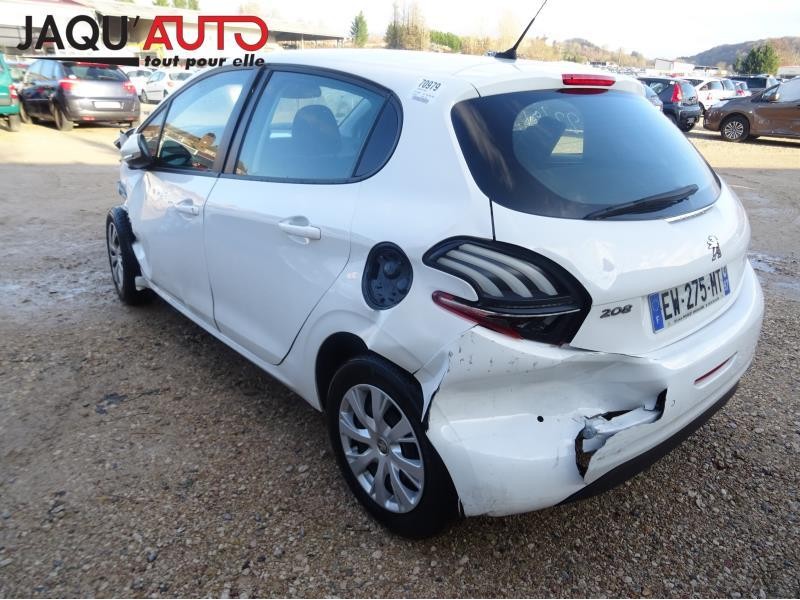 Fusee avant droit pour PEUGEOT 208