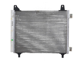 Condenseur de clim pour OPEL CORSA F PHASE 1 Condenseur de clim pour OPEL CORSA F PHASE 1