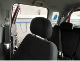 Appui tete avant pour SUZUKI IGNIS 2