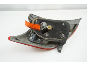 Feu arriere principal droit (feux) pour TOYOTA YARIS 3 PHASE 1 Feu arriere principal droit (feux) pour TOYOTA YARIS 3 PHASE 1