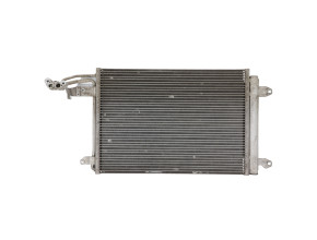Condenseur de clim pour VOLKSWAGEN TOURAN 2 Condenseur de clim pour VOLKSWAGEN TOURAN 2