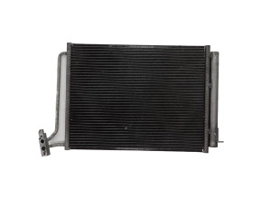 Condenseur de clim pour BMW X5 E53 Condenseur de clim pour BMW X5 E53