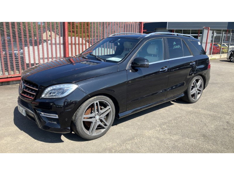 Pare-choc Arrière Peugeot 206 Phase 2 Noir - Pièce D'occasion Bon état - Réf 7410L6