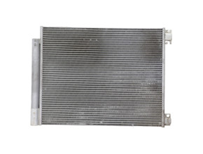 Condenseur de clim pour RENAULT MEGANE 4 PHASE 1 Condenseur de clim pour RENAULT MEGANE 4 PHASE 1