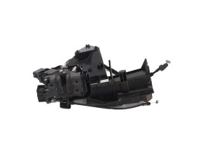 Serrure avant droit pour FORD FOCUS 2 PHASE 2 BREAK Serrure avant droit pour FORD FOCUS 2 PHASE 2 BREAK
