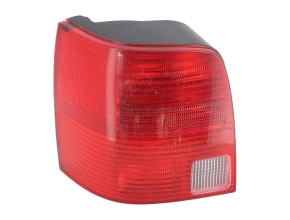 Feu arriere principal gauche (feux) pour VOLKSWAGEN PASSAT 4 PHASE 1 BREAK Feu arriere principal gauche (feux) pour VOLKSWAGEN PASSAT 4 PHASE 1 BREAK
