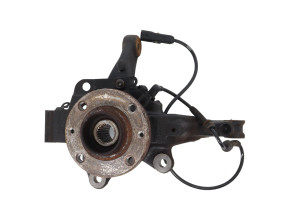 Pivot de moyeu avant droit pour RENAULT CLIO 4 PHASE 1 Pivot de moyeu avant droit pour RENAULT CLIO 4 PHASE 1