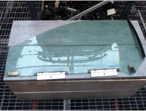 Vitre avant gauche pour PEUGEOT 406 COUPE