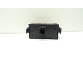 Bouton de warning pour RENAULT KANGOO 2 PHASE 2 Bouton de warning pour RENAULT KANGOO 2 PHASE 2