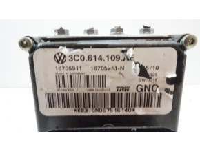 Bloc ABS (freins anti-blocage) pour VOLKSWAGEN PASSAT 5 BREAK