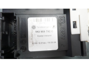 Leve vitre electrique avant droit pour VOLKSWAGEN GOLF 5